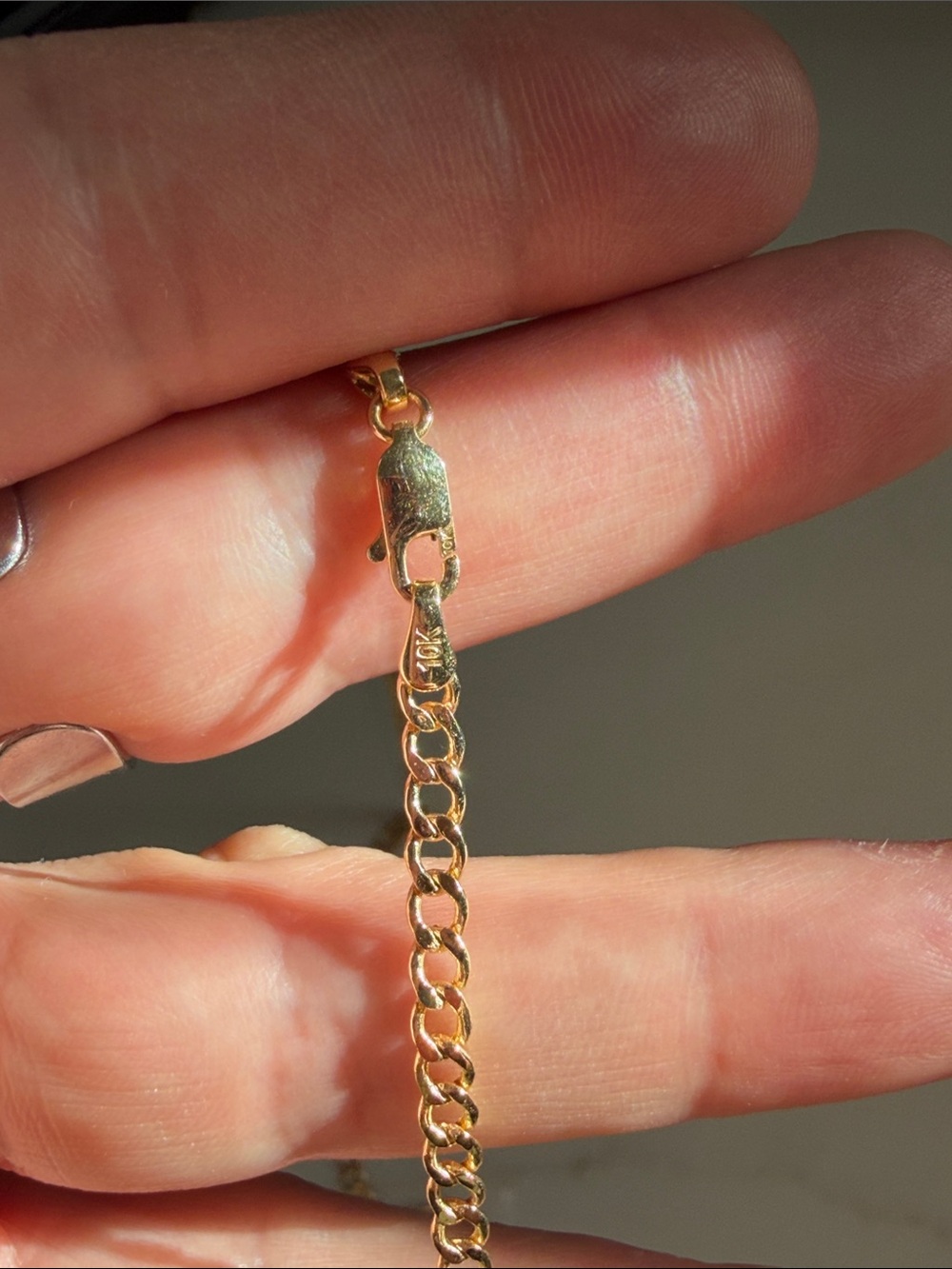 Gold Tone Curb Chain Women Jewelry